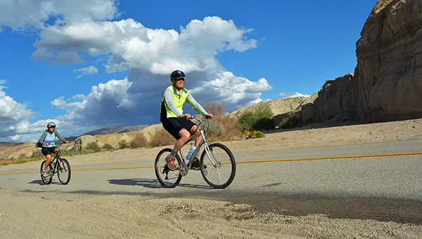 Big Wheel Bikes team leading a guided bike tour through Palm Springs